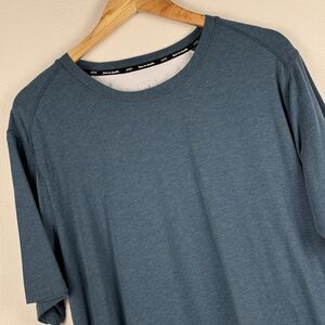 Run On Cloud Performance T Shirt Mens XXL Blue Active Lightweight Running Gym